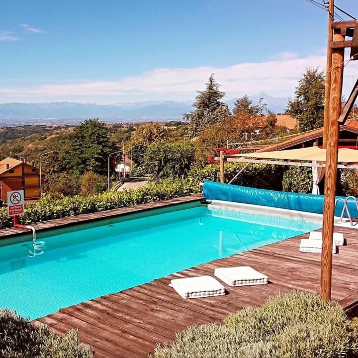 La Tana Dello Scoiattolo - Adults Only Bed and Breakfast Murazzano  Eksteriør billede